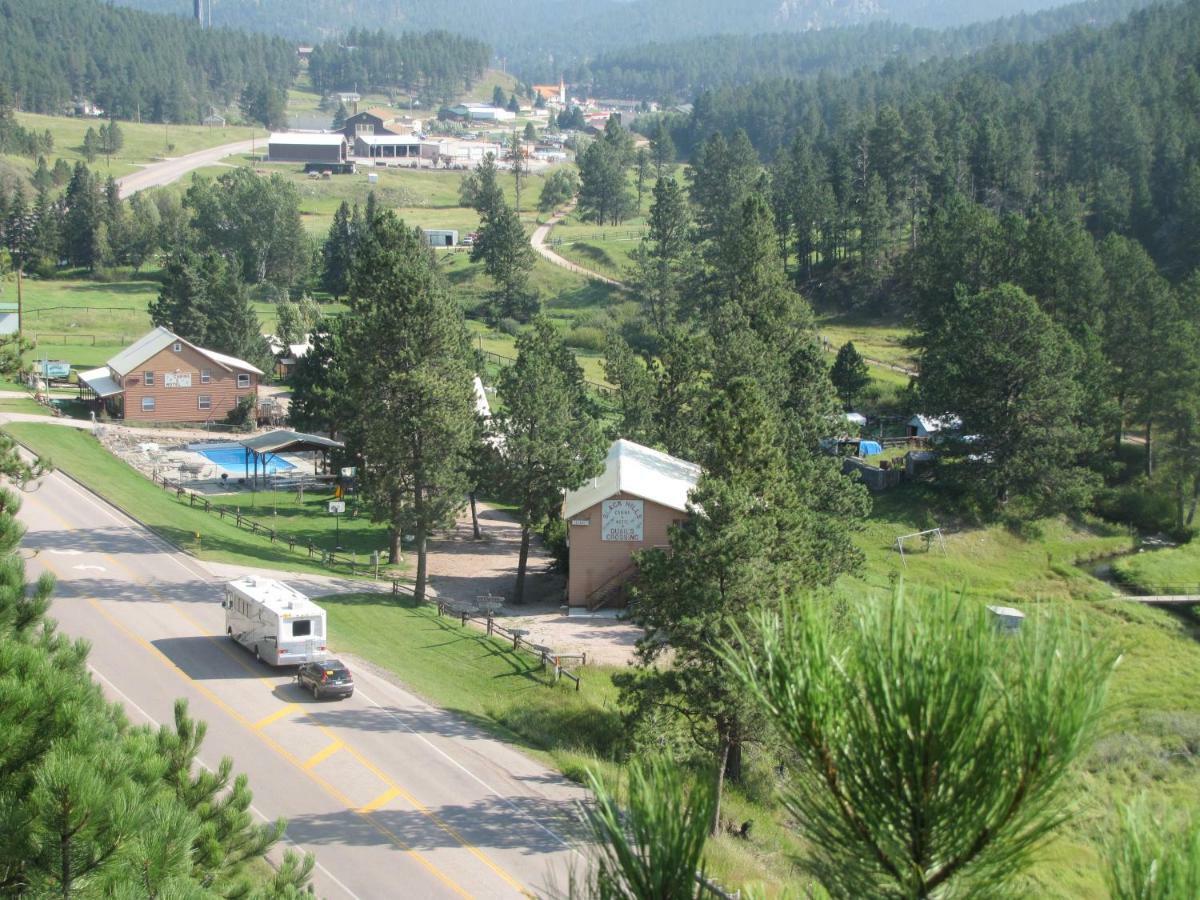 Black Hills Cabins At Quail'S Crossing Hill City Exteriör bild
